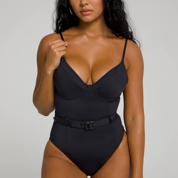 Good American Other - Good American Showoff One Piece Swimsuit